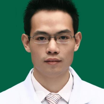 李富彬