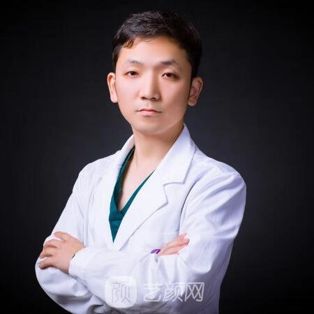 王东辉
