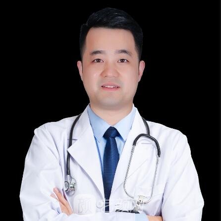 何毅