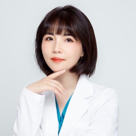 杨芸