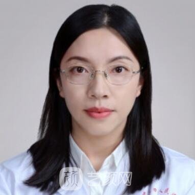 李萍