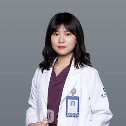 丛贝玲伊
