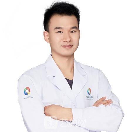 曹明明