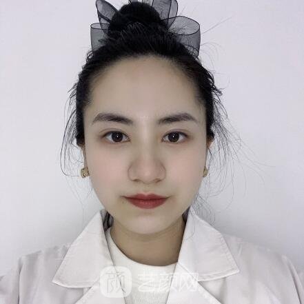 伍思颖
