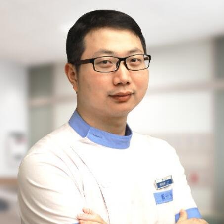 龚博林