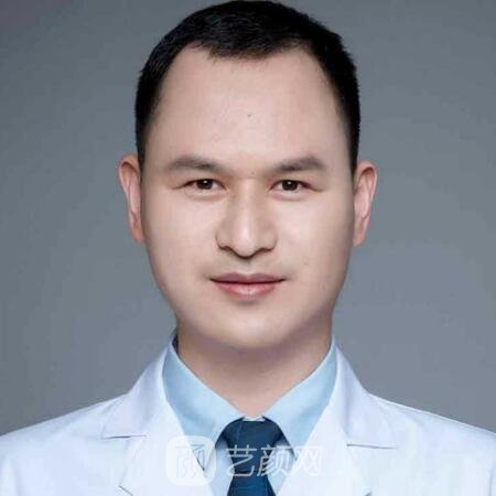 郭小偉