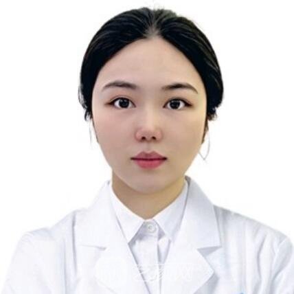 邱小芳