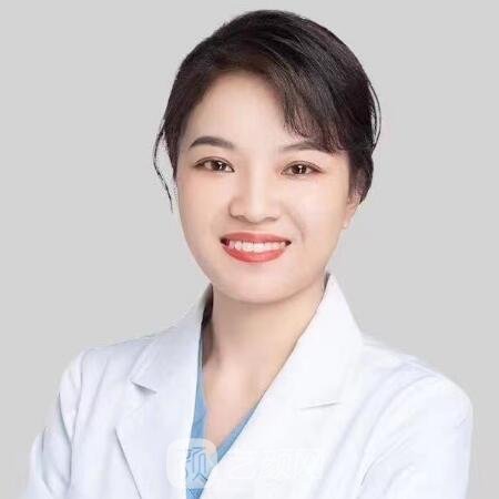 李海燕