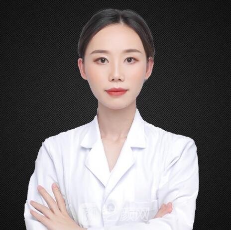 罗静