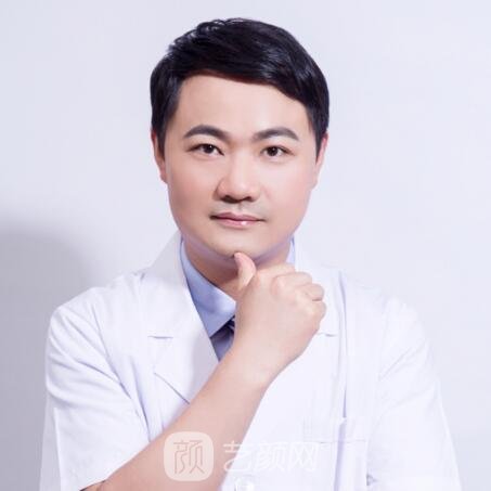 何琪