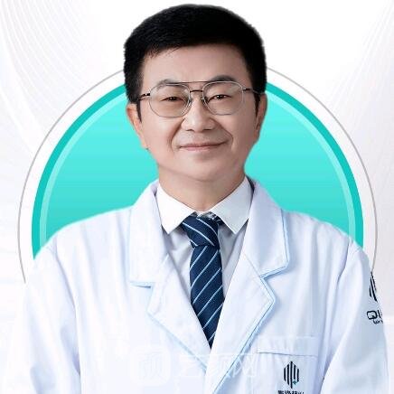 李波