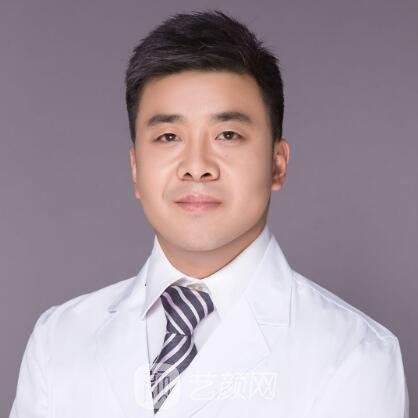 靳迎君