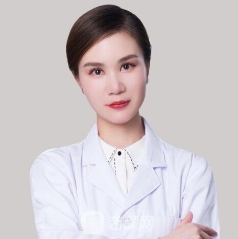 李佩