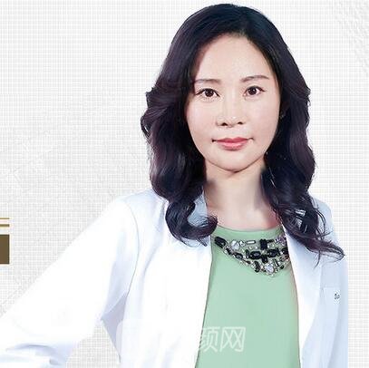 黄喨谊