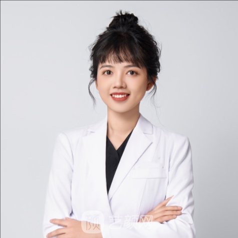 潘雅娜