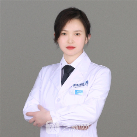 翟亚琴