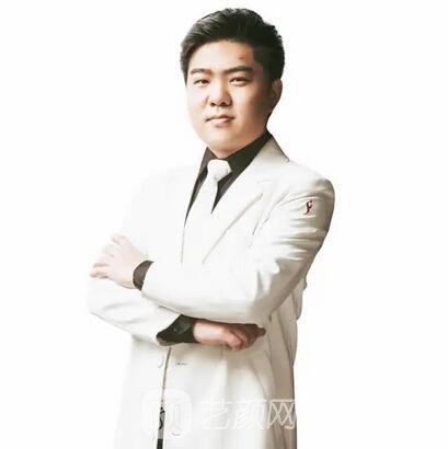 杨华博