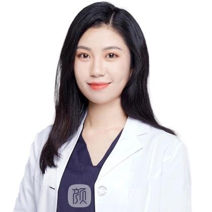 杨欣