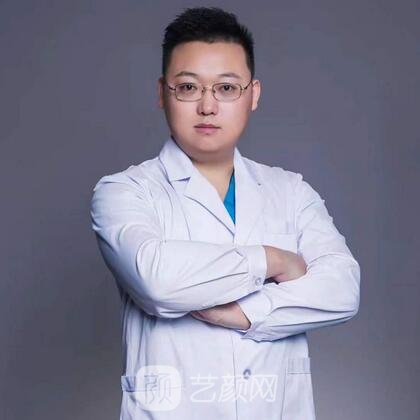 张华楠