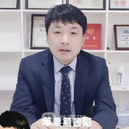 瞿敏