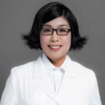 李莉