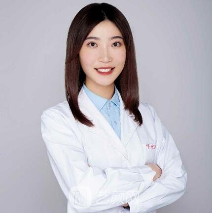 李倩楠