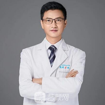 高毅明
