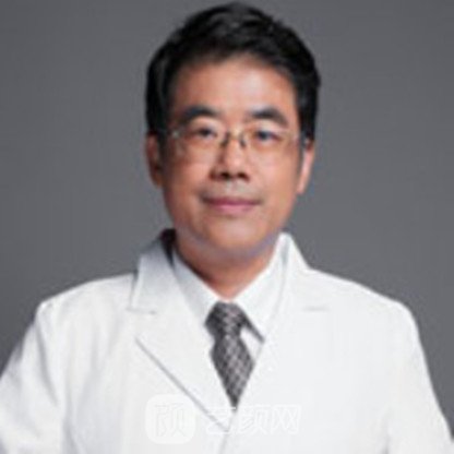 李强