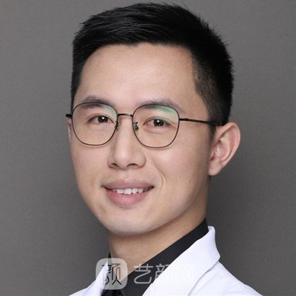陈万鑫
