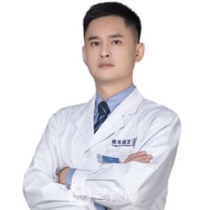 李磊