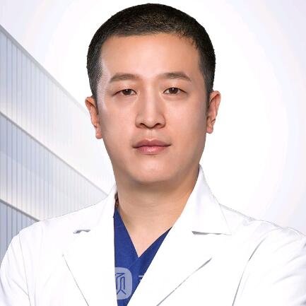 金磊