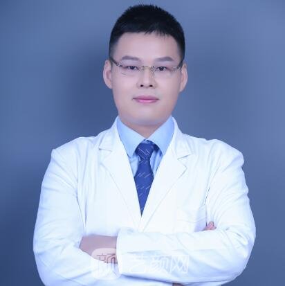 张龙金