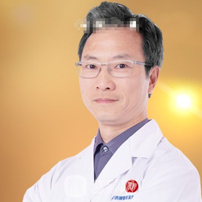 李斌