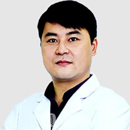 汤龙刚