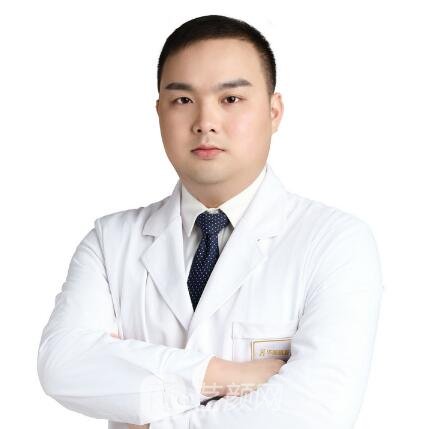 胡刚