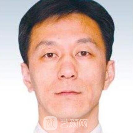 杨卫国