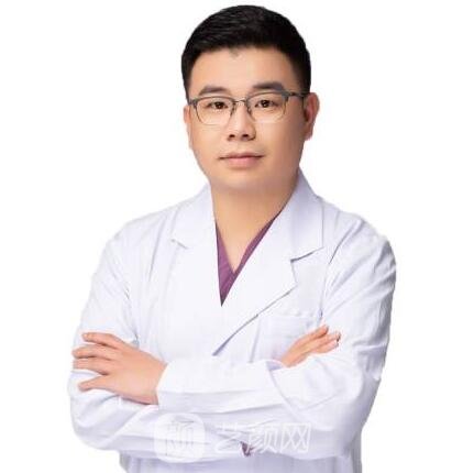 胡俊超