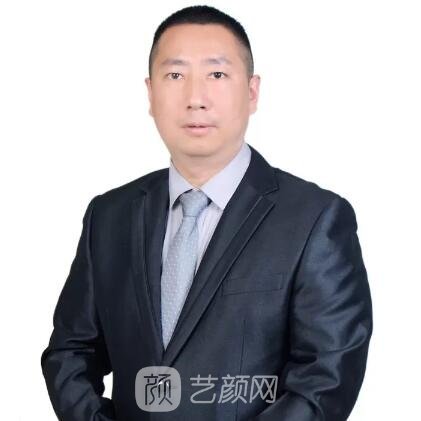 杨小宁