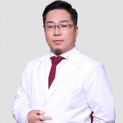 张晓亮