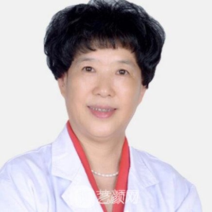 周玲