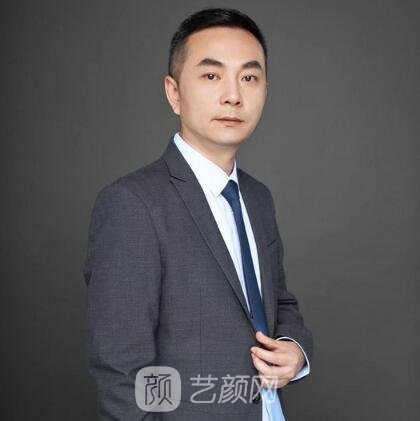 李勇