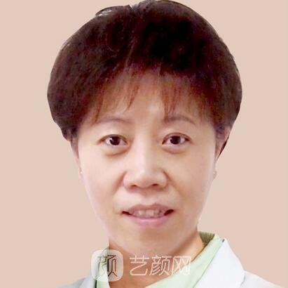 杨立群