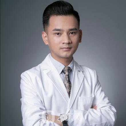 周泽兴