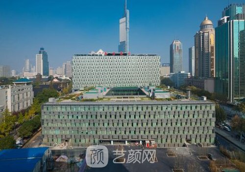 南京谭谦在哪个医院坐诊