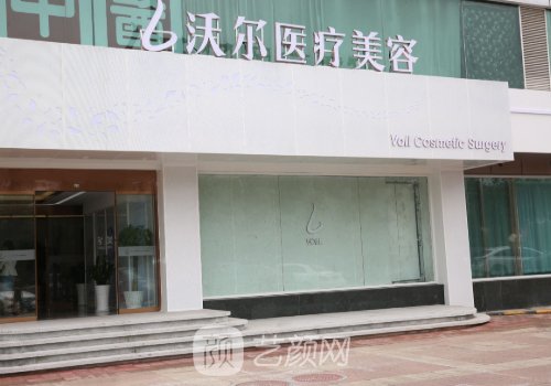 北京刘彦军隆鼻技术到底