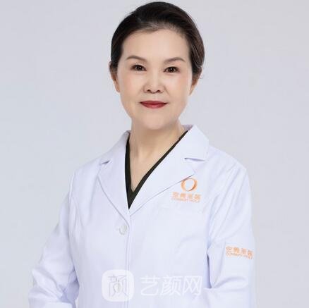 张玫