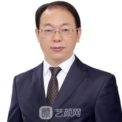 黄泽春