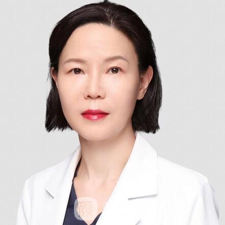 权纯美