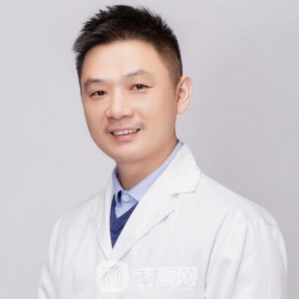罗成