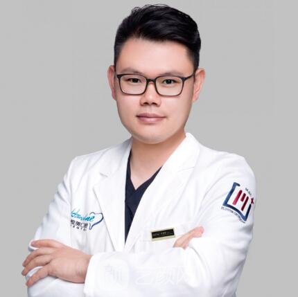 张春旭